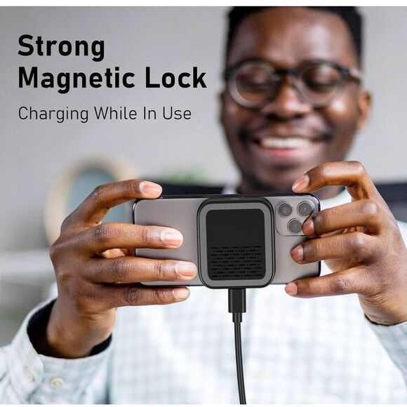 Foldable 3-in-1 Magnetic Wireless Charging Station Black With Carrying Case - Picture 6 of 12